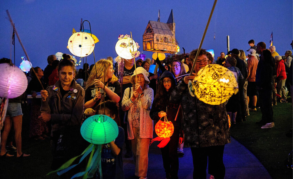 Illuminating the Peninsula: ArtSea Community Arts Council Salish Sea Lantern Festival