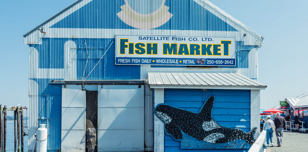 Fresh Fish from Iconic Satellite Fish Company, for Now?